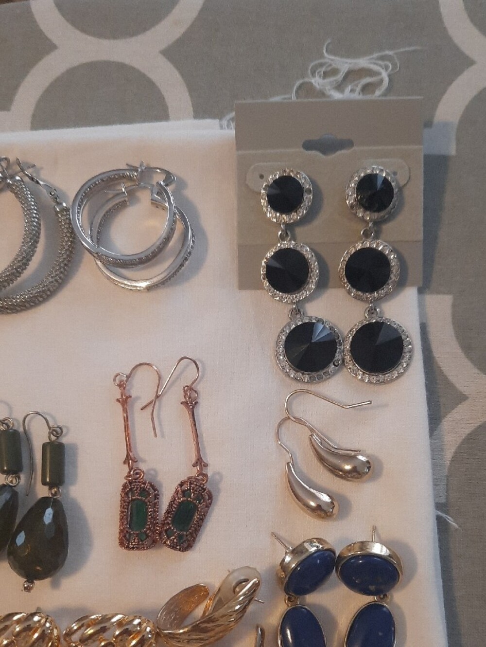 Mixed Women’s Fashion Earring Set - Silver, Black, Blue, Gold, Green - Picture 3 of 8